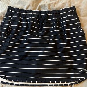 Classic navy/white stripe golf/tennis skirt
Slazenger brand